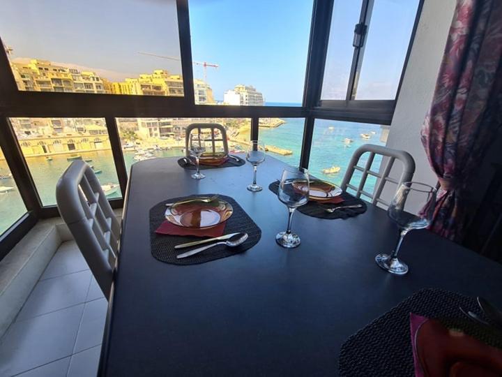 Spinola Bay Sea Front Apt 6 Saint Julian's Ngoại thất bức ảnh