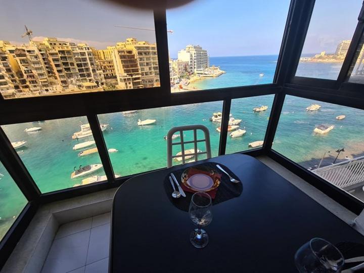 Spinola Bay Sea Front Apt 6 Saint Julian's Ngoại thất bức ảnh